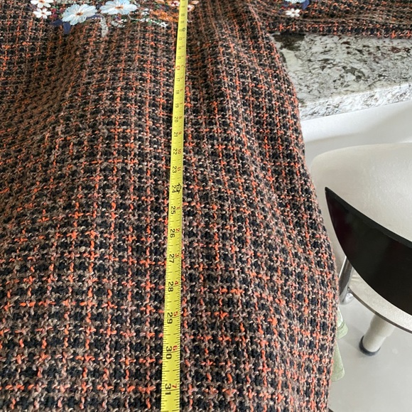 Zara Short Embroidery Dress with Sequins - Picture 4 of 6